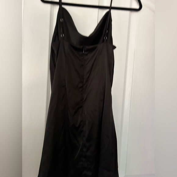 Altar’d state SILK BACKLESS MINI DRESS small - Picture 7 of 9